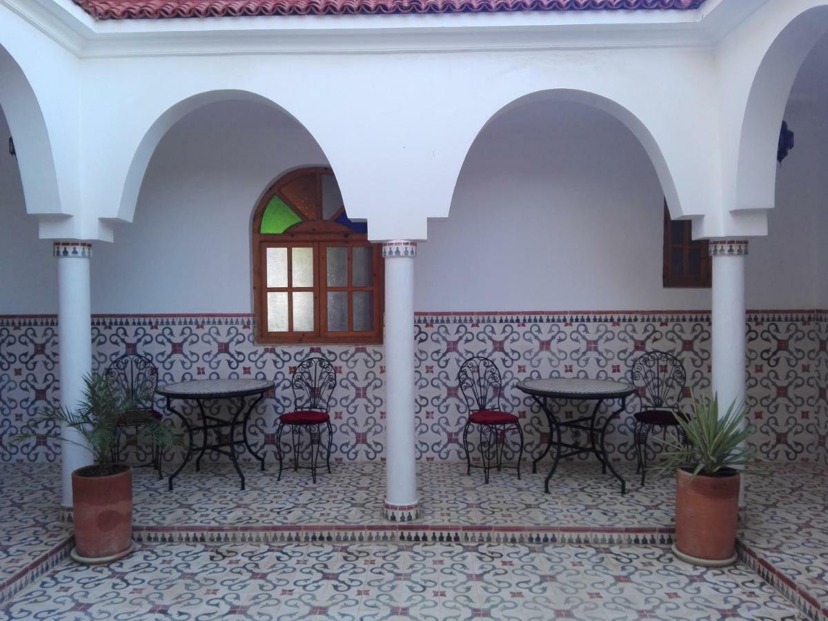 Riad Kebdana Ifoutatsene Экстерьер фото