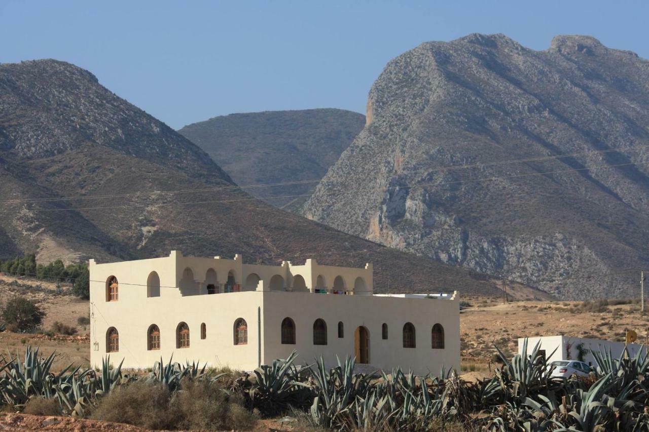 Riad Kebdana Ifoutatsene Экстерьер фото